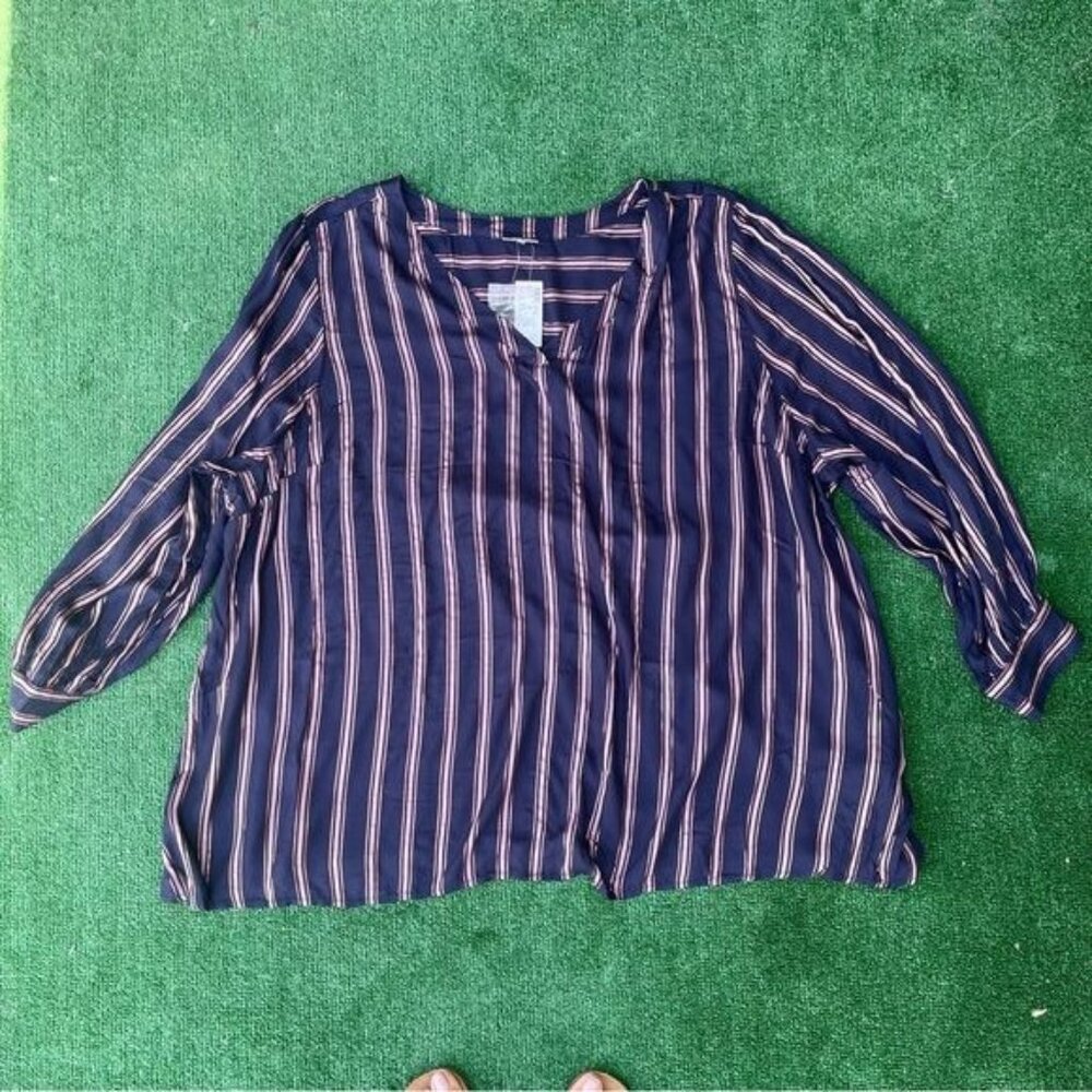 Avenue Blue Stripped Top with 3/4ths Sleeves Size 30/32